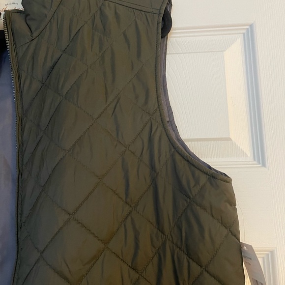 OLIVE GREEN MENS VEST - Picture 3 of 5